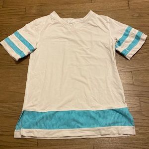 size 10 ivivva shirt